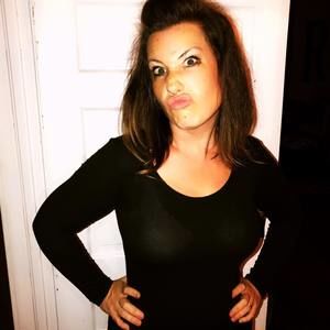 Meet your Posher, Leah